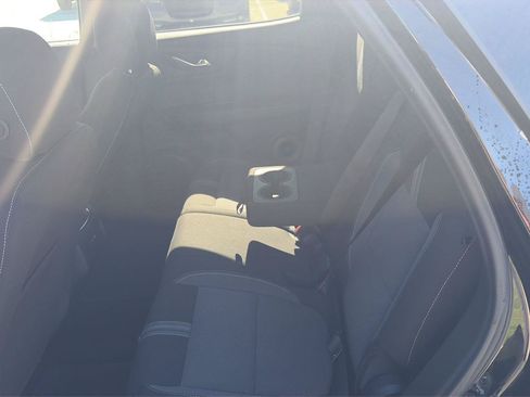 Used 2025 Chevrolet Blazer LT FWD image 13
