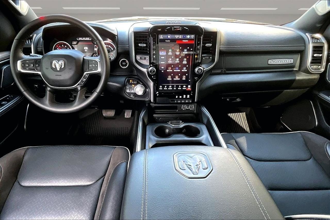 Used 2024 RAM 1500 Laramie AWD/4WD image 8