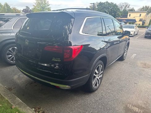Used 2017 Honda Pilot Elite image 5