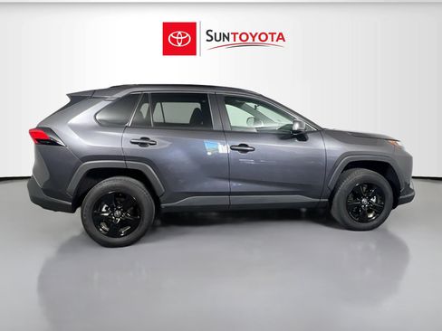 Used 2025 Toyota RAV4 XLE w/ Convenience Package FWD image 2