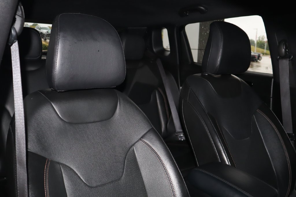 Used 2023 Jeep Compass Limited AWD/4WD image 40