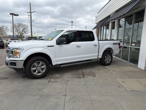 Used 2019 Ford F150 XLT w/ Equipment Group 302A Luxury image 11