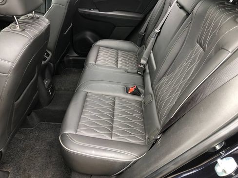 Used 2021 Buick Envision Avenir w/ Technology Package II AWD/4WD image 21