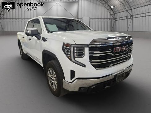 Used 2025 GMC Sierra 1500 SLT AWD/4WD image 3