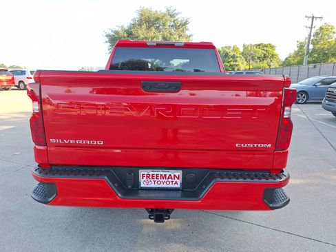 Used 2026 Chevrolet Silverado 1500 Custom RWD image 5