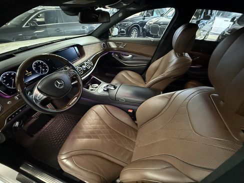 Used 2017 Mercedes-Benz S 550 Sedan image 5