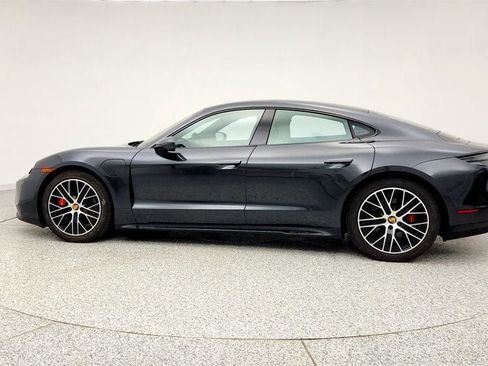 Used 2022 Porsche Taycan GTS w/ Premium Package (P6U) image 8