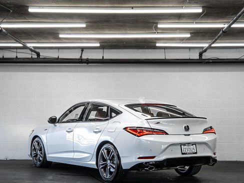 Certified 2025 Acura Integra A-Spec image 3