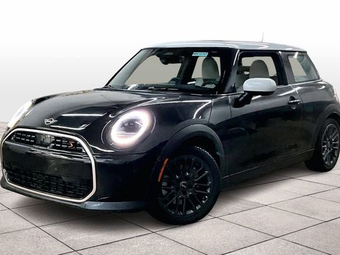 Certified 2025 MINI Cooper S image 1