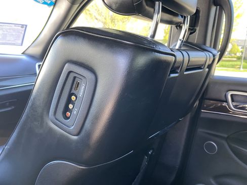 Used 2016 Jeep Grand Cherokee High Altitude AWD/4WD image 33