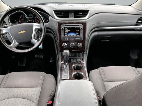 Used 2016 Chevrolet Traverse LT AWD/4WD image 17