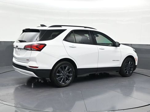 Used 2024 Chevrolet Equinox RS FWD image 5