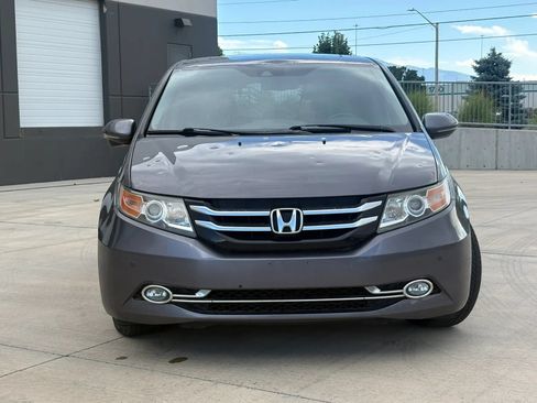Used 2015 Honda Odyssey Touring image 2