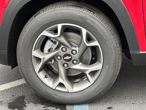 New 2026 Chevrolet Trax LT w/ Driver Confidence Package image 24