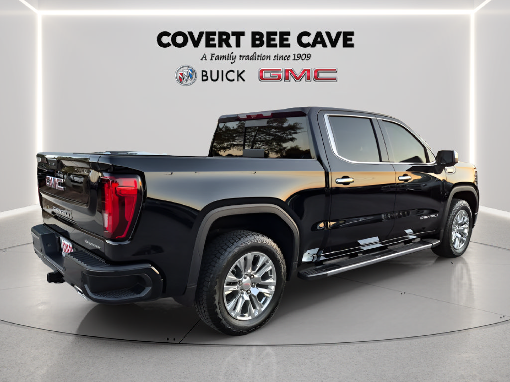 Used 2026 GMC Sierra 1500 Denali w/ Technology Package AWD/4WD image 9