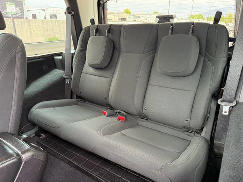 Used 2020 Jeep Wrangler Sport AWD/4WD image 22
