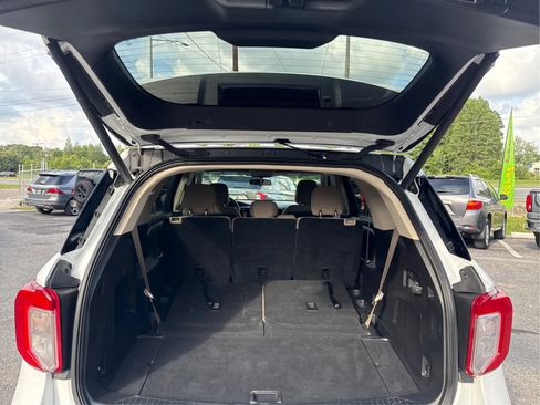 Used 2020 Ford Explorer 4WD image 14
