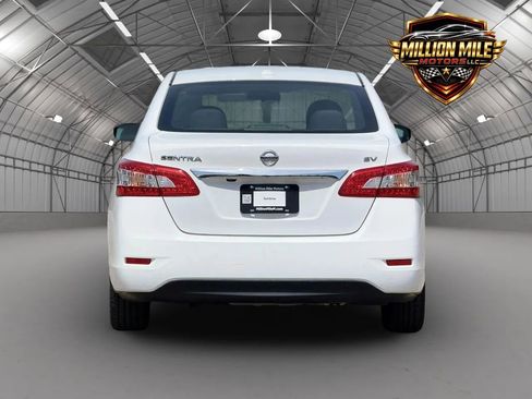 Used 2015 Nissan Sentra SV FWD image 4