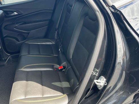 Used 2024 Chevrolet Trax ACTIV FWD image 23