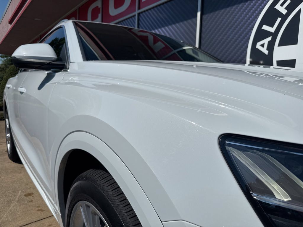 Used 2023 Audi Q8 Premium w/ Convenience Package AWD/4WD image 2