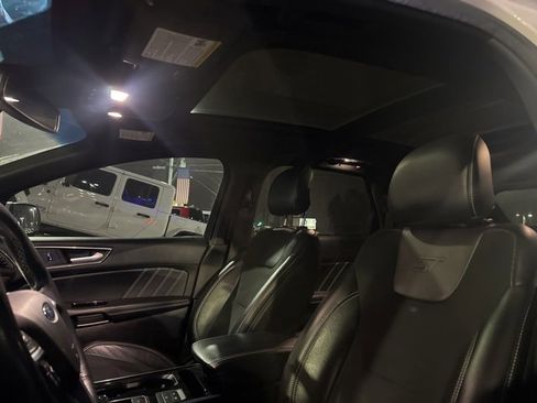 Used 2019 Ford Edge ST w/ Equipment Group 401A image 34