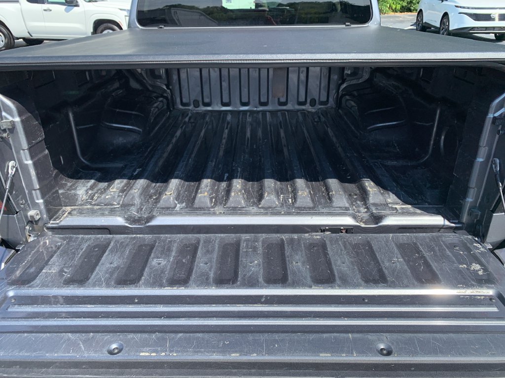 Used 2024 Nissan Frontier SV w/ Technology Package AWD/4WD image 23