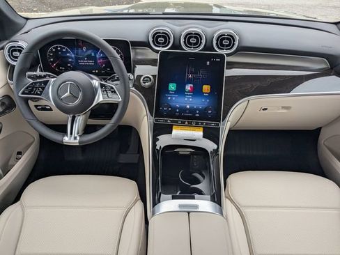 New 2026 Mercedes-Benz GLC 300 image 15