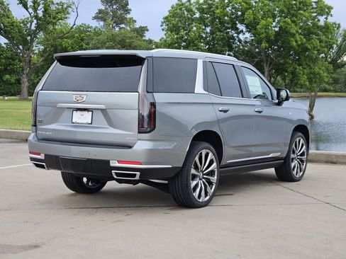 New 2026 Cadillac Escalade Luxury w/ Touring Package AWD/4WD image 3