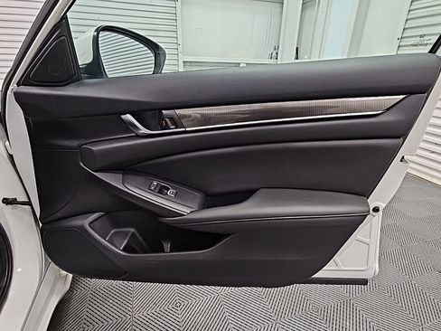 Used 2020 Honda Accord Sport image 38