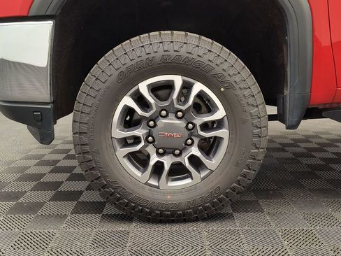 Used 2022 GMC Sierra 2500 SLE w/ SLE Convenience Package AWD/4WD image 11