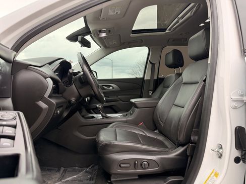Used 2020 Chevrolet Traverse Premier w/ Redline Edition image 6