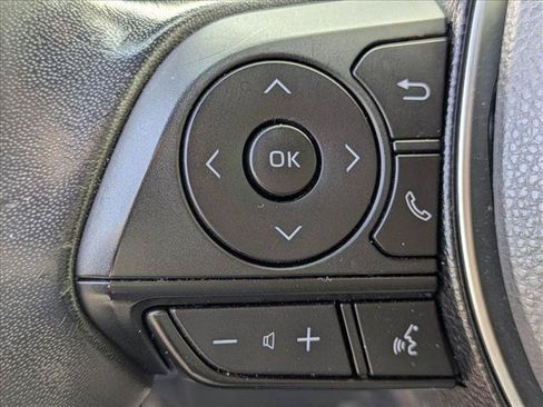 Used 2020 Toyota Corolla SE FWD image 12
