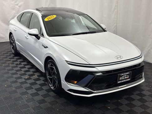 Used 2025 Hyundai Sonata SEL image 14