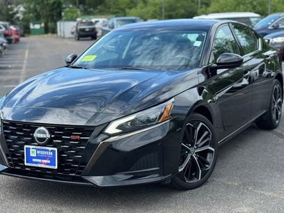 Used 2023 Nissan Altima 2.5 SR