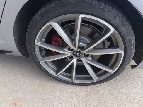 Used 2018 Audi A4 2.0T Premium Plus w/ Premium Plus Package AWD/4WD image 8