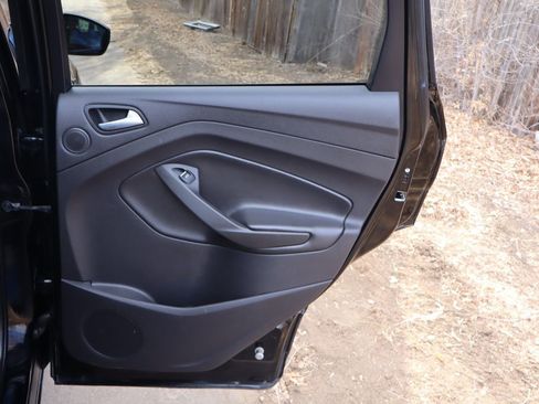 Used 2017 Ford Escape SE w/ Equipment Group 201A image 25