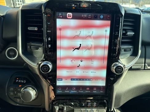 New 2026 RAM 1500 4x4 Crew Cab image 20