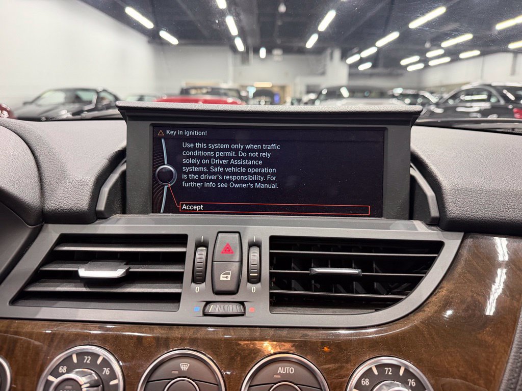 Used 2012 BMW Z4 sDrive35i RWD image 41