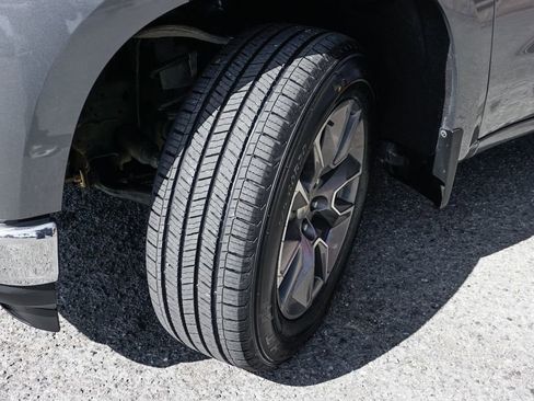 Used 2020 Chevrolet Silverado 1500 LT w/ All-Star Edition image 38