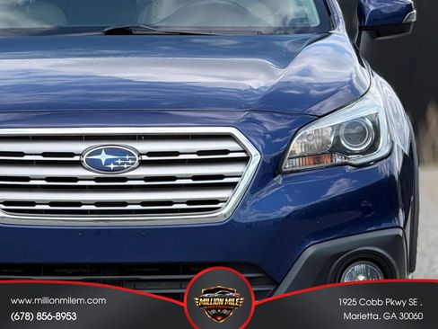 Used 2015 Subaru Outback 3.6R Limited AWD/4WD image 12