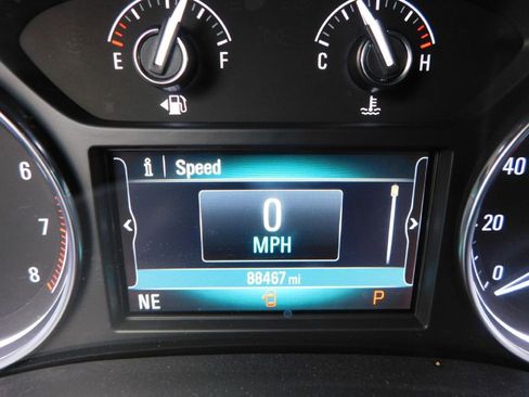 Used 2018 Buick Enclave Premium w/ Experience Buick Package image 30