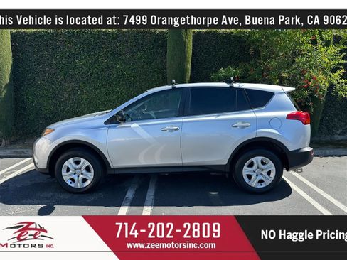 Used 2015 Toyota RAV4 LE image 10