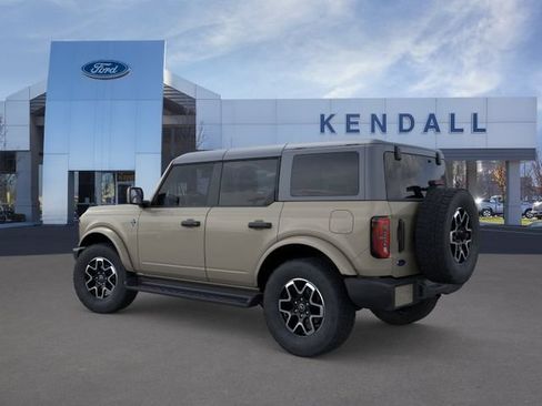 Used 2026 Ford Bronco Outer Banks AWD/4WD image 4