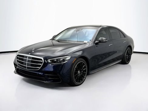 Used 2023 Mercedes-Benz S 500 4MATIC image 1
