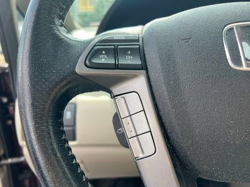 Used 2014 Honda Odyssey EX-L image 19