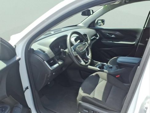 Used 2023 GMC Terrain SLE w/ Driver Convenience Package AWD/4WD image 15