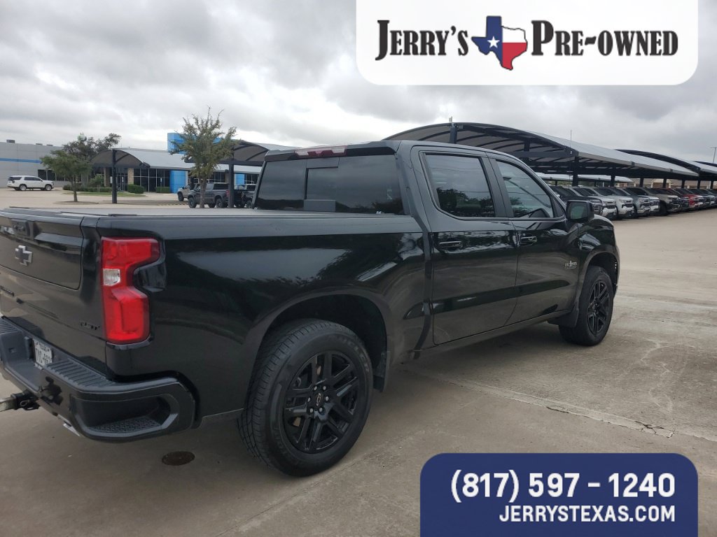Used 2024 Chevrolet Silverado 1500 RST AWD/4WD image 4