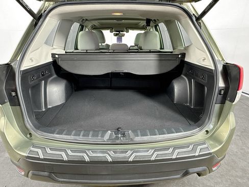 Used 2019 Subaru Forester Premium AWD/4WD image 32