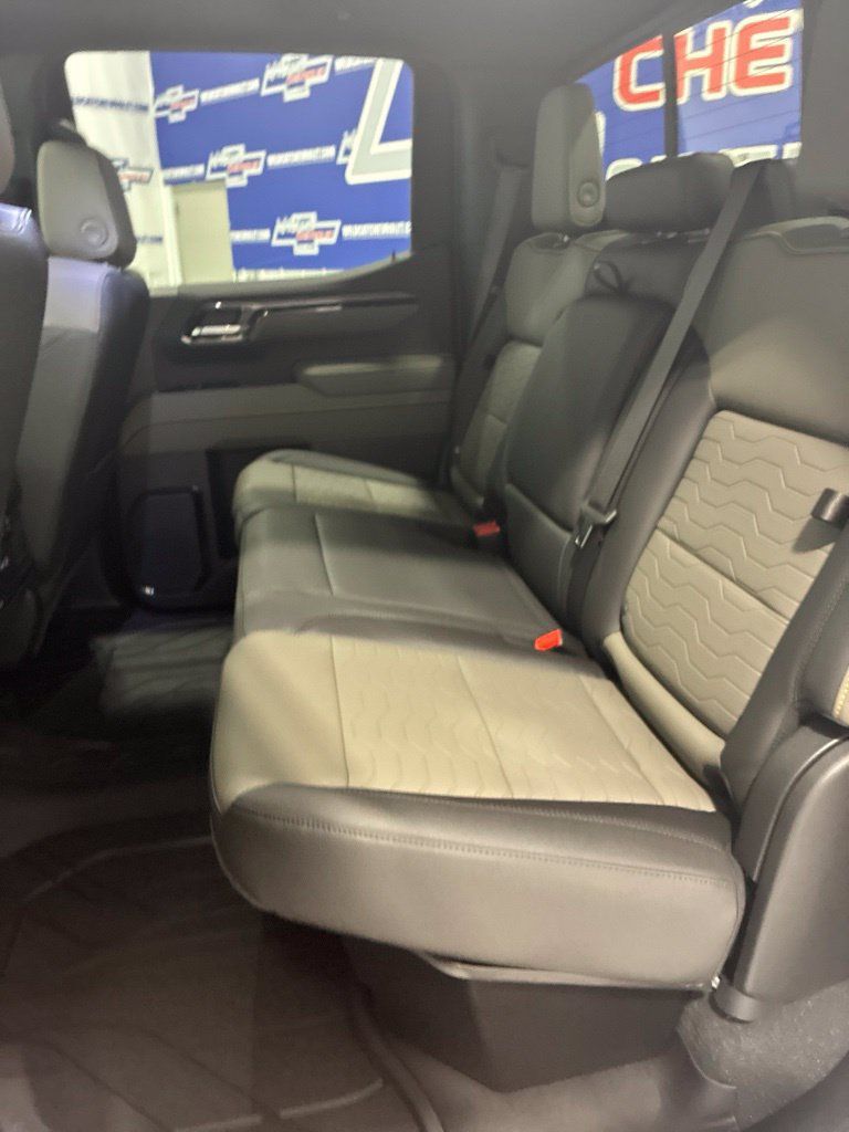 Used 2026 Chevrolet Silverado 1500 ZR2 w/ LPO, Dark Essentials Package AWD/4WD image 39