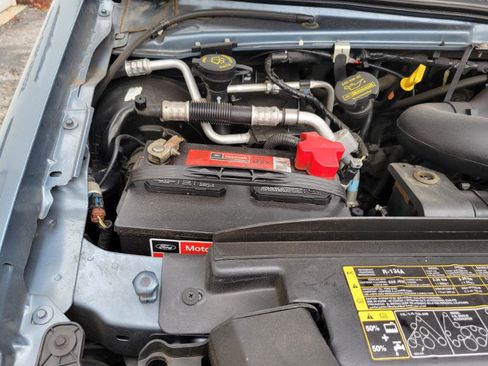 Used 2014 Ford E-350 and Econoline 350 Super Duty w/ Insulation Package image 74